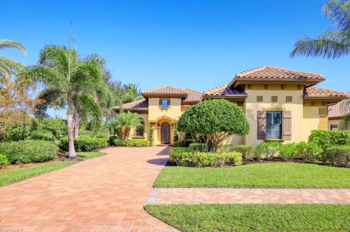 6287 Serano Way, Naples, FL 34113-1695