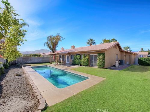 45160 Bridgette Way, La Quinta CA  92253-7200 exterior