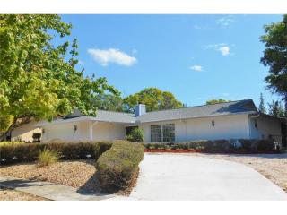 3139 Las Olas Dr, Dunedin, FL 34698-2914