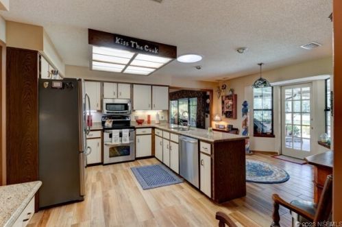 1879 Spruce Creek Blvd, Daytona Beach FL  32128-6742 exterior