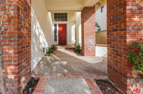 4971 Corso Cir, Cypress, CA 90630-3566