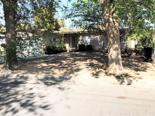 45344 11th St, Lancaster, CA 93534-1707