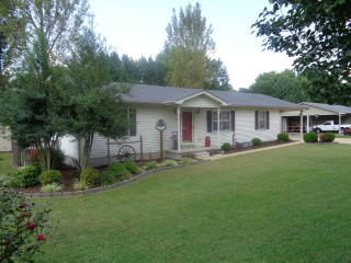 114 Daniel Cv, Paris TN  38242-5600 exterior