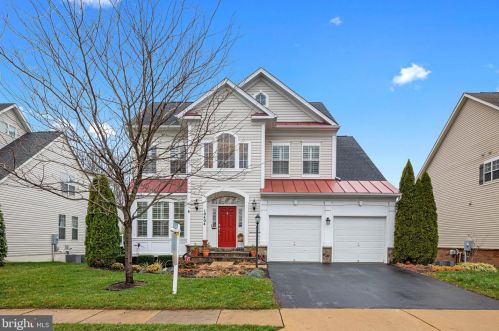 10404 Goldenrod Dr, Bristow, VA 20136-2216