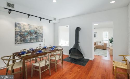 731 24th St, Philadelphia, PA 19130-2539