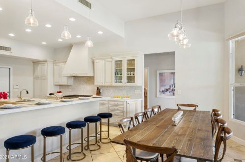 10461 Windrose Dr, Scottsdale AZ  85259-2423 exterior