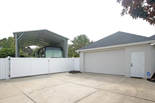 16631 Lake Smith Rd, Umatilla FL  32784-8836 exterior