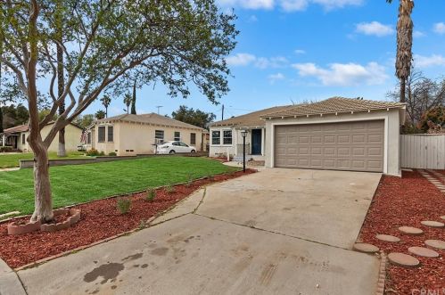 1068 25th St, San Bernardino, CA 92405-3112