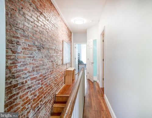 1943 Bouvier St, Philadelphia PA 19145-2910 exterior