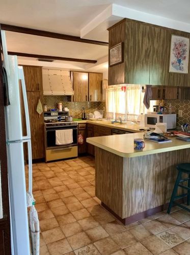 3403 Overland Dr, Tarpon Springs, FL 34691-1316