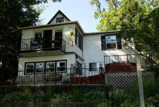6533 Willow Ln, Waterford, WI 53185-2538