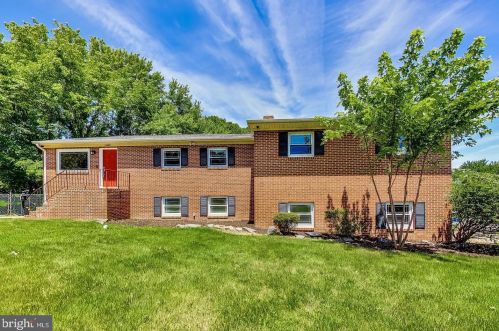 14505 Birchdale Ave, Woodbridge VA  22193-1309 exterior
