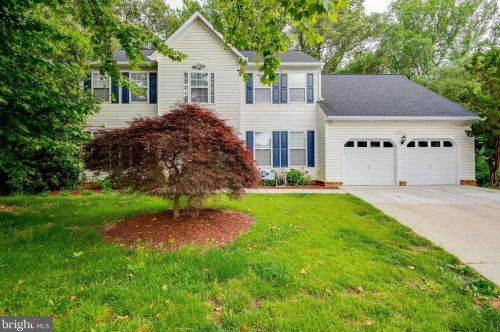 6800 Garth St, Bowie, MD 20715-1749