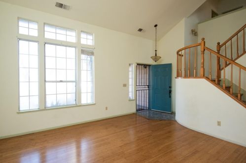 2836 Marsh Creek Ln, Riverbank CA  95367-3828 exterior