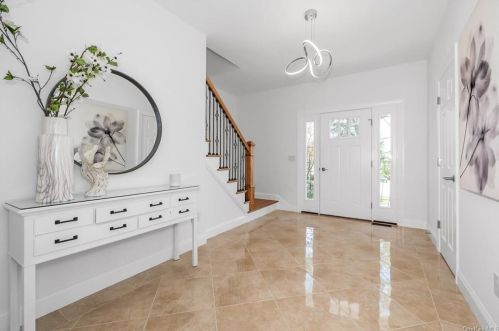 3 Stratford Rd, New Rochelle NY  10804-2519 exterior