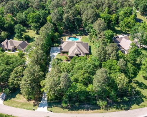 9314 Miller Rd, Magnolia, TX 77354-3448