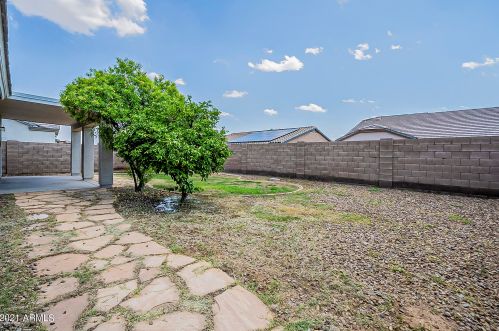 16205 164th Ln, Sun City AZ  85388-1126 exterior