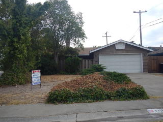 5242 Satellite Pkwy, Sacramento, CA 95823-2140