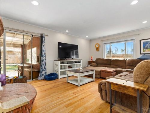 46 Loch Lomond Ln, Pueblo CO  81001-1748 exterior