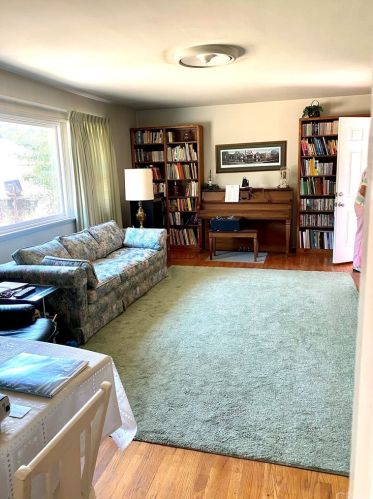 1284 Mirada Rd, San Bernardino, CA 92405-3048