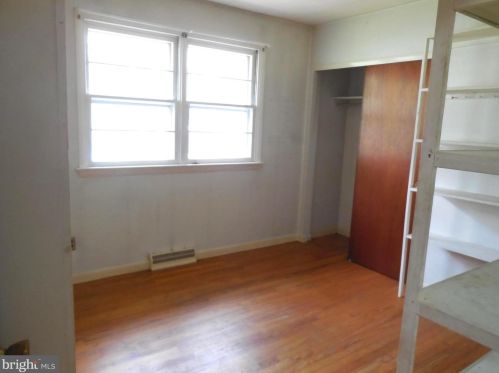 313 Cave Spring Ln, Edinburg VA  22824-3407 exterior