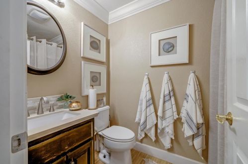 1442 Daisy Dr, Grayson CA  95363-8362 exterior