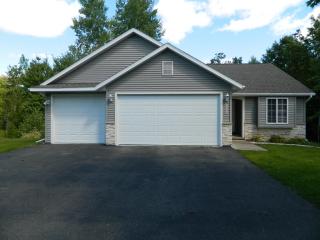860 Wedgewood Dr, Peplin, WI 54455-1877