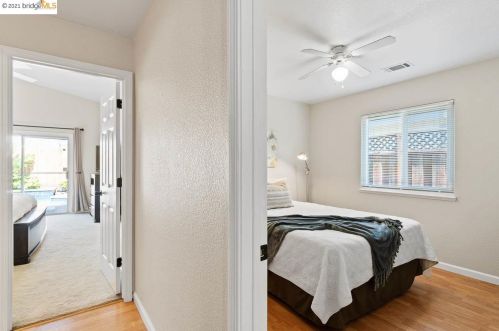 3889 Oak Grove Ct, Oakley CA  94561-4218 exterior