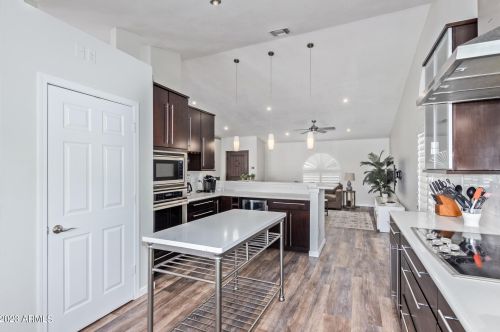 5702 Hartford Ave, Scottsdale AZ  85254-5903 exterior