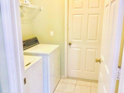 557 Lucero Dr, Fort Pierce FL  34983-8741 exterior