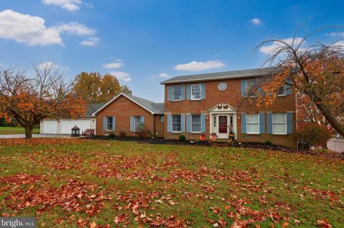 4 Pomo Ct, Siddonsburg PA  17019-9783 exterior