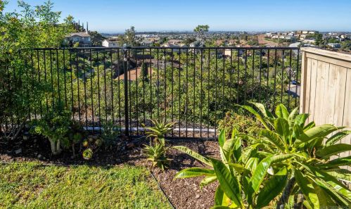 7608 Seattle Dr, La Mesa CA  91941-7892 exterior