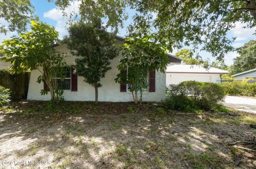 5420 Kathy Dr, Titusville FL  32780-7146 exterior