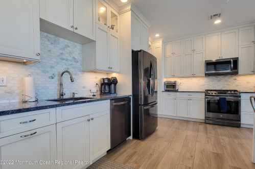 3006 Ocean Rd, Lavallette NJ  08735-1919 exterior