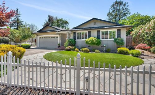 1505 Dudley Pl, Santa Rosa CA  95401-4525 exterior