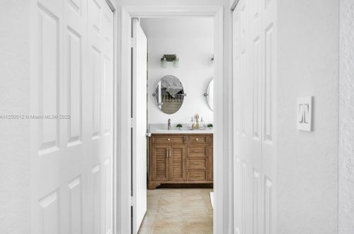 15042 20th St, Hollywood FL  33027-4363 exterior