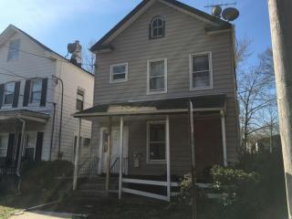 122 Cherry St, Rahway, NJ 07065-3240