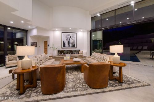 2116 Buck Rdg Pl, Tucson AZ exterior