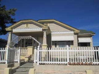 709 Bridgeport Ave, Spokane, WA 99207-2804