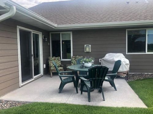 648 Kreekview Dr, East Farmington WI  54020-5860 exterior