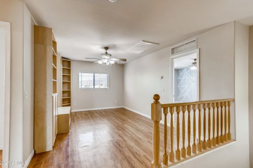 9009 6 St, Phoenix AZ 85020-3502 exterior