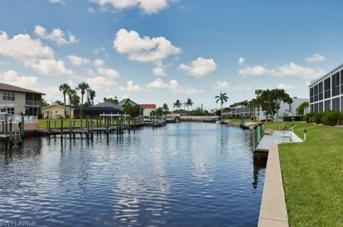 4541 5th Pl, Cape Coral, FL 33914-6431
