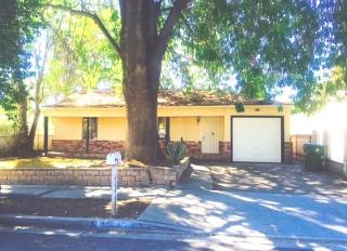 7343 Jamieson Ave, Los Angeles, CA 91335-3208