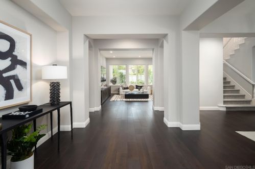 9626 Lario Ln, San Diego, CA 92127-2805