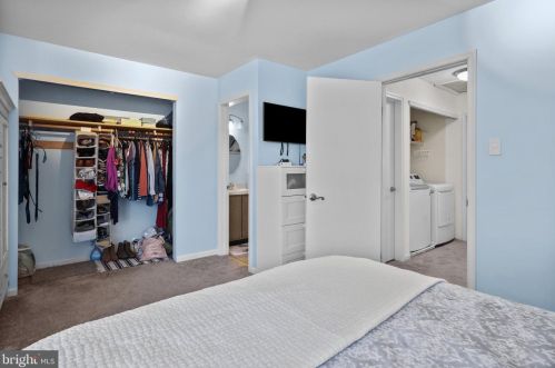 12 Old Mill Ln, Southampton PA  18966-2845 exterior