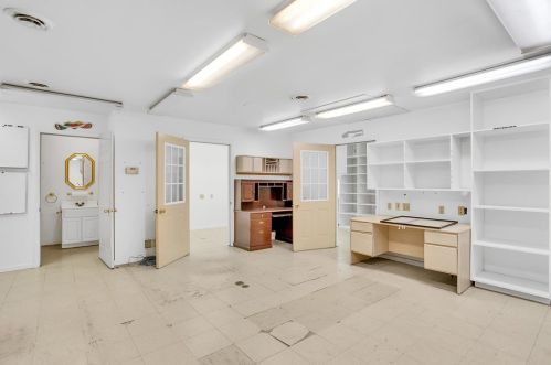 913 Main St, Latrobe PA  15650-1636 exterior