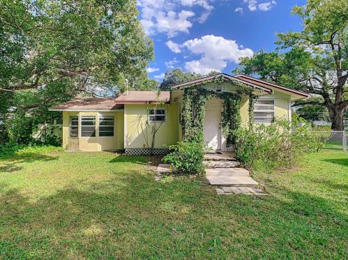 4943 Tinkham Ave, Orlando, FL 32812-1546