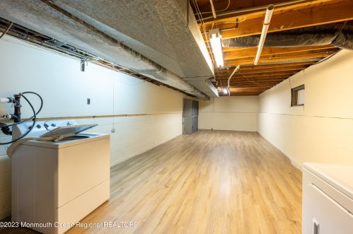 1 Brunswick Dr, Wall Township NJ  07731-1722 exterior