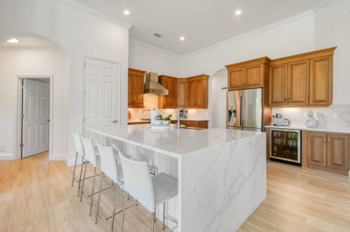 9979 Osprey Pointe Dr, Hobe Sound FL  33455-3023 exterior