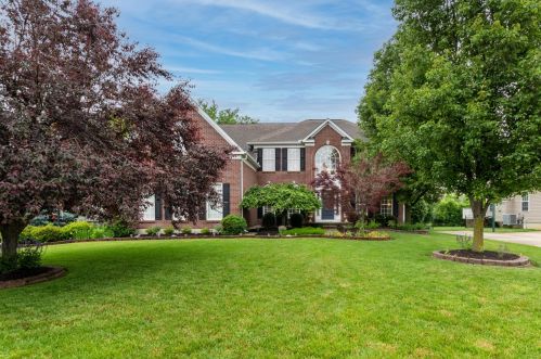 424 Countryside Dr, Liberty Township, OH 45036
